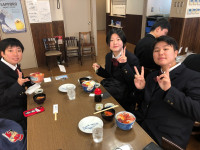 場外市場 (3)
