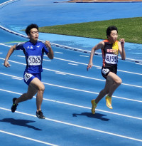 男子200m　伊藤